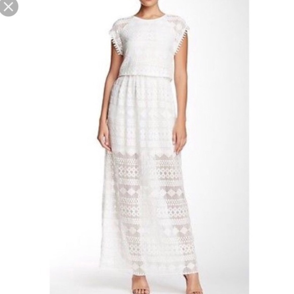 White Crochet Lace Everleigh Dress Long Sheer Skirt Women’s size Medium